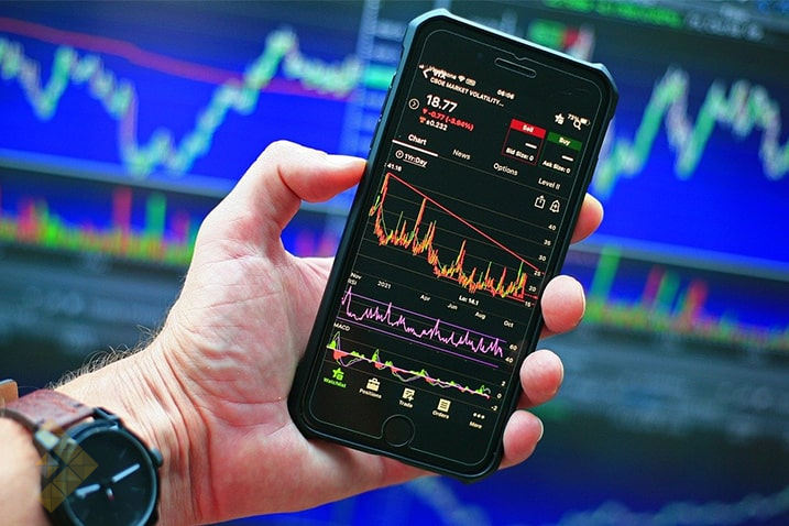 کپی ترید ارز دیجیتال چگونه کار می‌کند؟